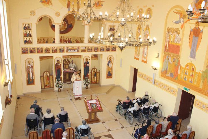 Most Rev. Eugeniusz Popowicz has visited the Ecumenical Retirement and Nursing Home in Pralkowce