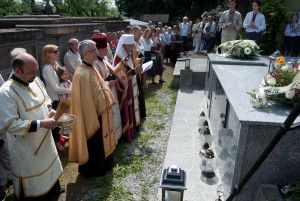У Перемишлі освячено відновлену гробницю Уляни Кравченко