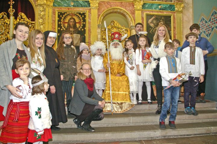 W krakowskiej parafii odbyło się spotkanie najmłodszych parafian z Św. Mikołajem