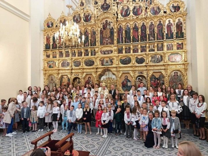 Архиєпископ Євген Попович у Соборі в Перемишлі очолиив Святу Літургію з нагоди нового навчального року